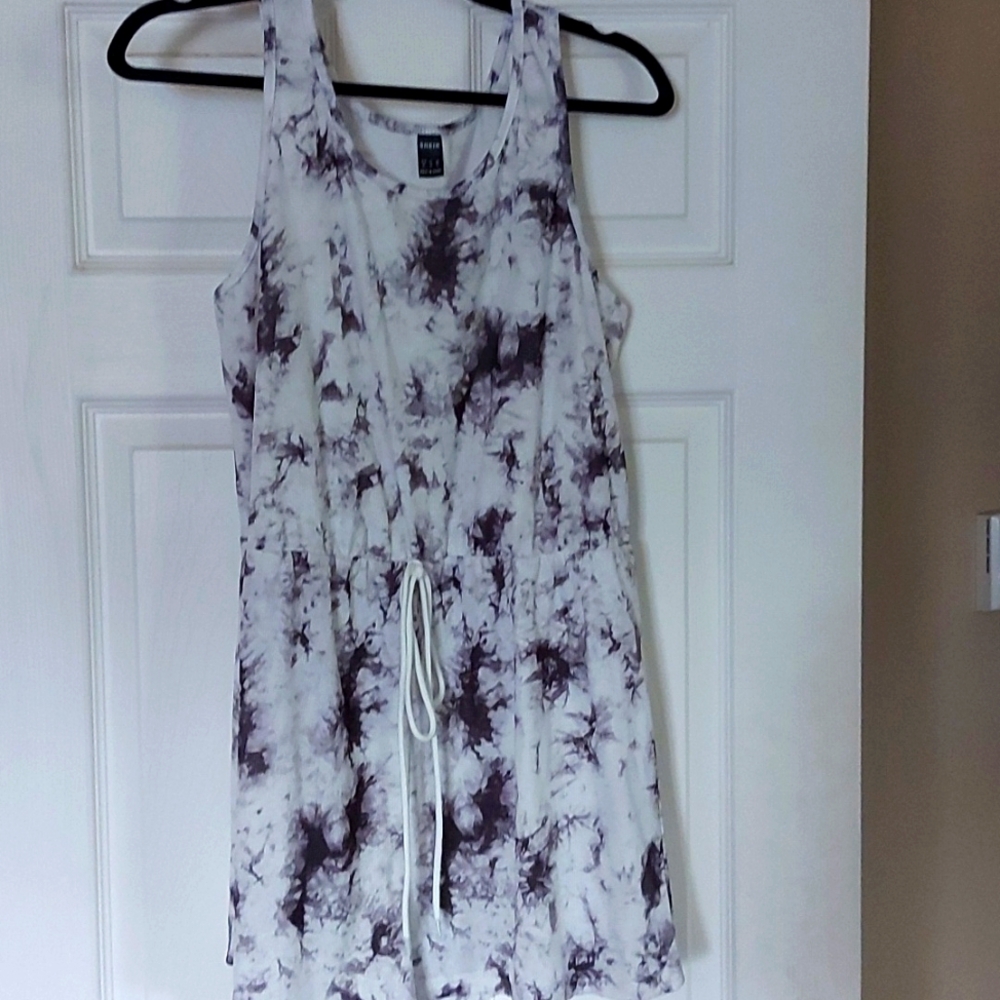 Marble print romper